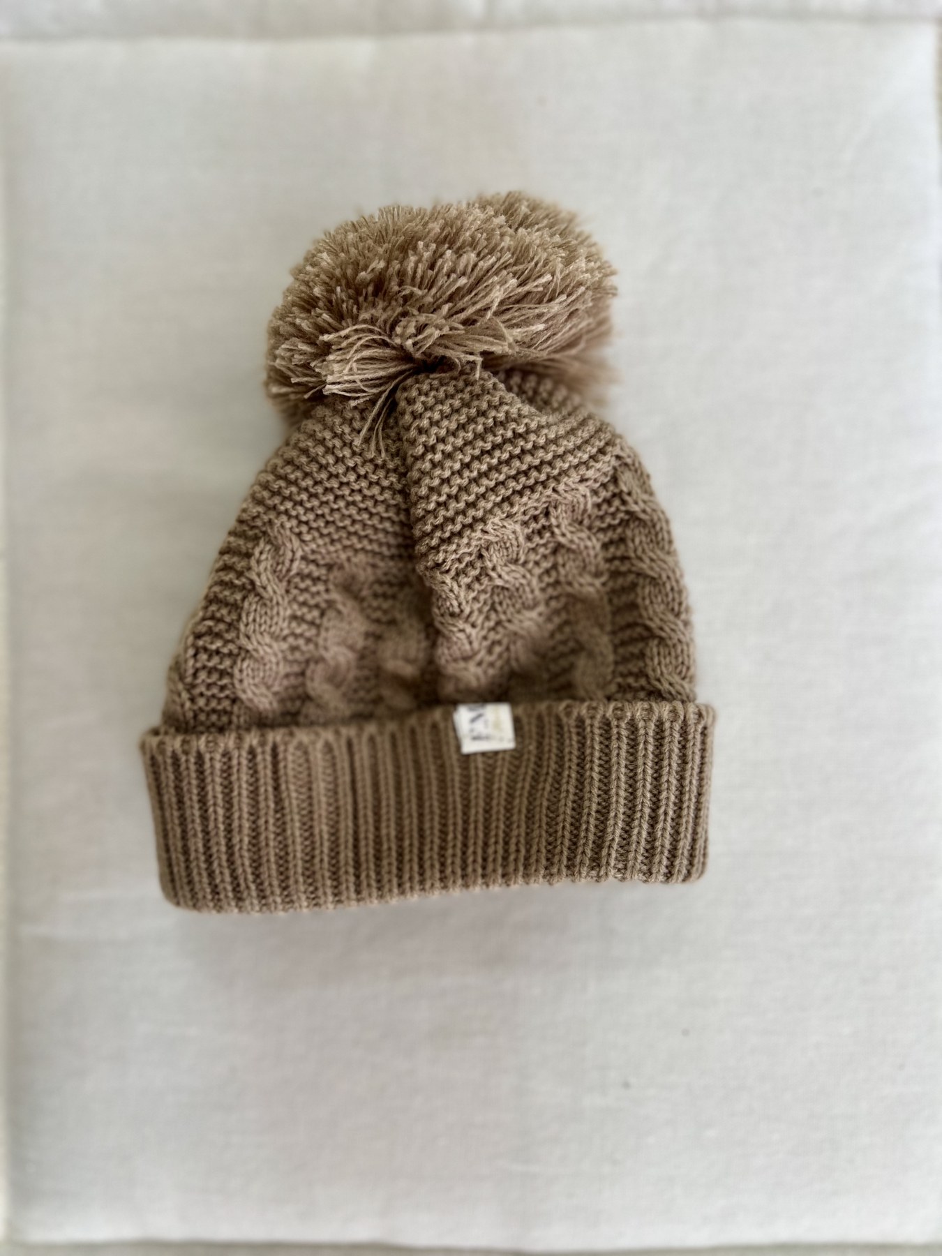 Gorro tejido dralón color tostado